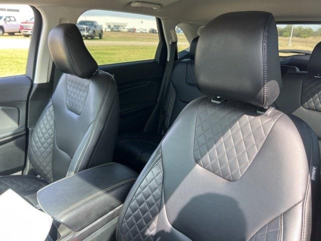 used 2024 Ford Edge car, priced at $27,900