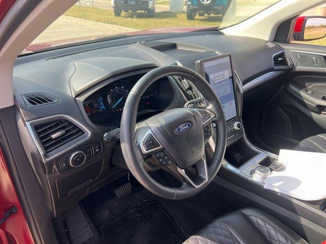 used 2024 Ford Edge car, priced at $27,900