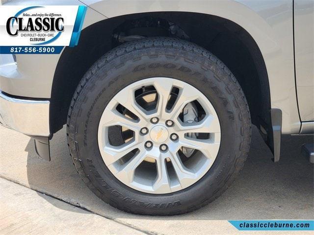 used 2025 Chevrolet Silverado 1500 car, priced at $52,700