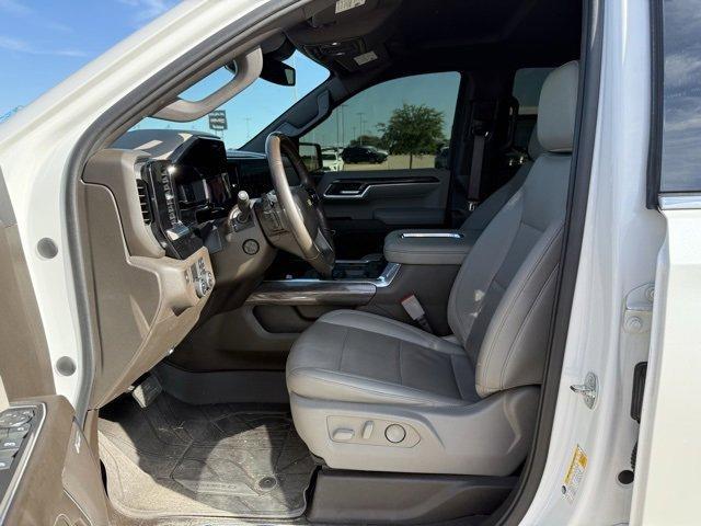 used 2022 Chevrolet Silverado 1500 car, priced at $32,300