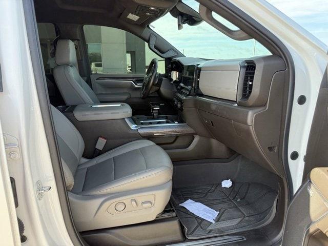 used 2022 Chevrolet Silverado 1500 car, priced at $32,300