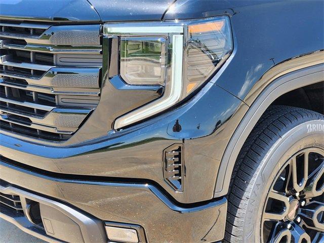 new 2025 GMC Sierra 1500 car, priced at $46,185