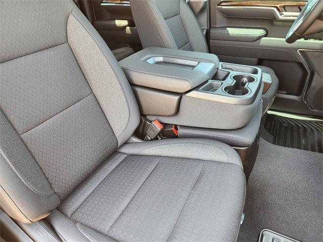 new 2025 GMC Sierra 1500 car, priced at $46,185
