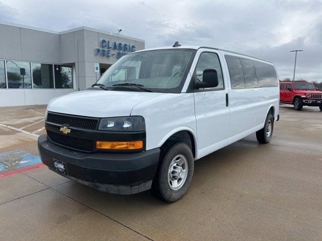 used 2023 Chevrolet Express 3500 car