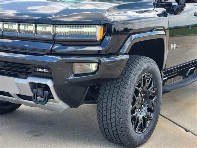 new 2025 GMC HUMMER EV Pickup car, priced at $90,235