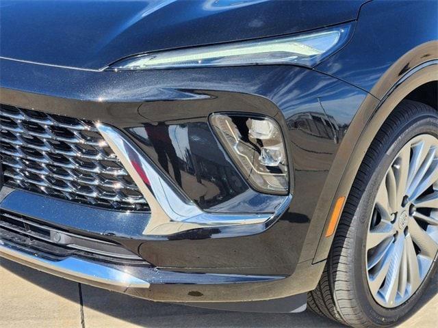 new 2025 Buick Envision car, priced at $45,595