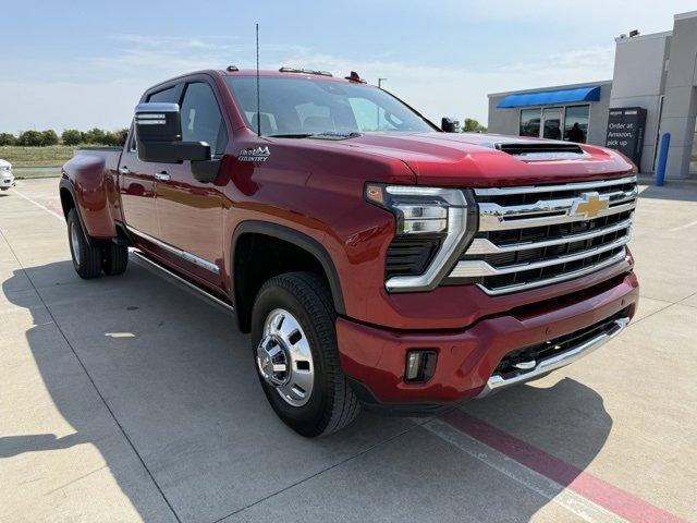 used 2025 Chevrolet Silverado 3500 car, priced at $83,500