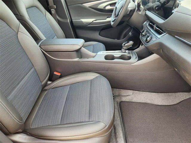 new 2025 Buick Envista car, priced at $25,185