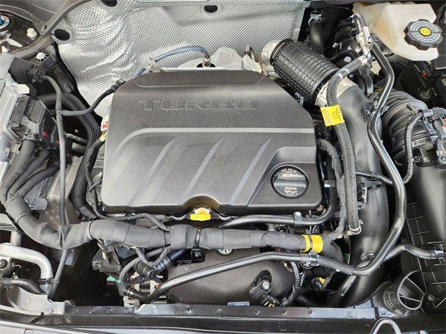 new 2025 Buick Envista car, priced at $25,185