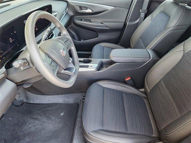 new 2025 Buick Envista car, priced at $23,285