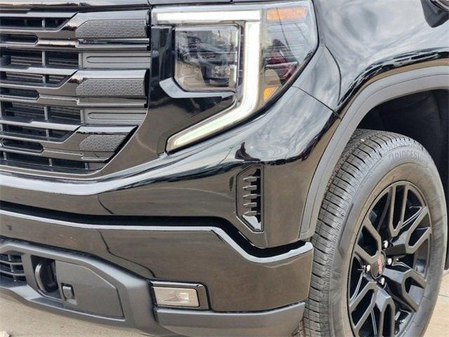 new 2025 GMC Sierra 1500 car, priced at $49,675