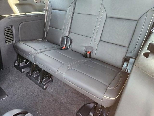 new 2025 Chevrolet Suburban car, priced at $87,220