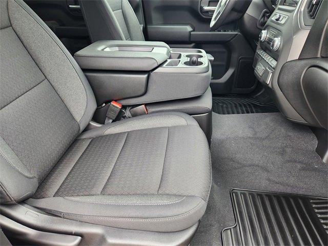 new 2025 GMC Sierra 1500 car, priced at $39,345