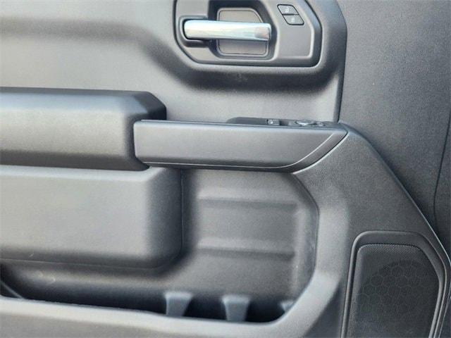 new 2025 GMC Sierra 1500 car, priced at $34,380