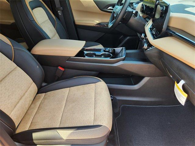 new 2026 Chevrolet Equinox car, priced at $30,840