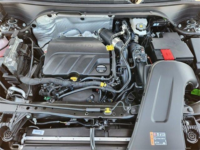 new 2025 Buick Envista car, priced at $24,280