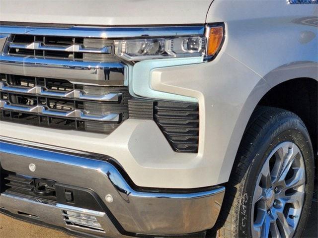 new 2025 Chevrolet Silverado 1500 car, priced at $56,570