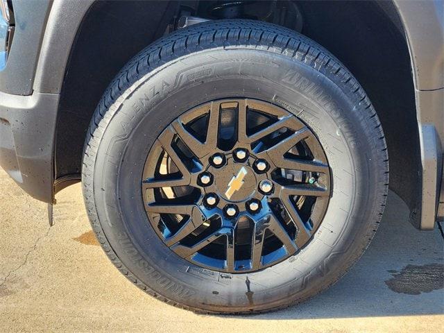 new 2026 Chevrolet Silverado EV car, priced at $55,894