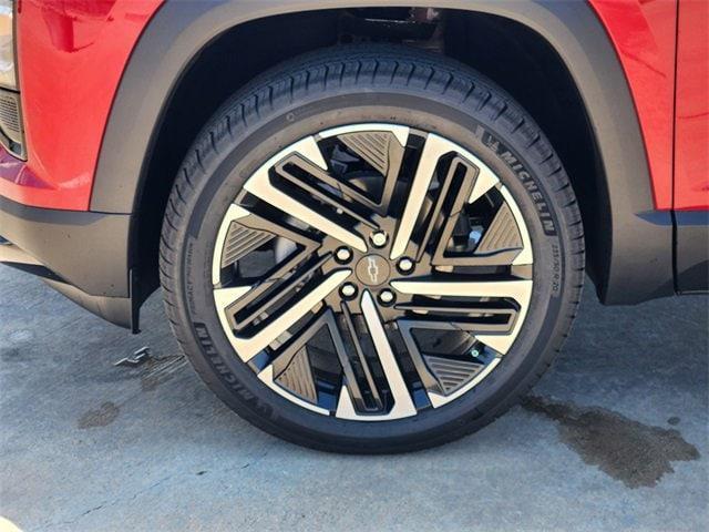 new 2026 Chevrolet Equinox car, priced at $32,340