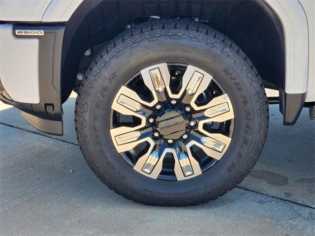 new 2025 GMC Sierra 2500 car, priced at $83,200
