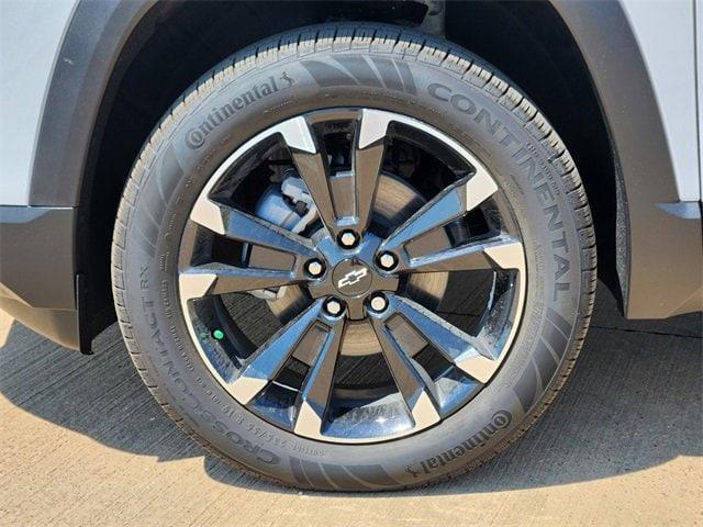 new 2026 Chevrolet Equinox car, priced at $40,285