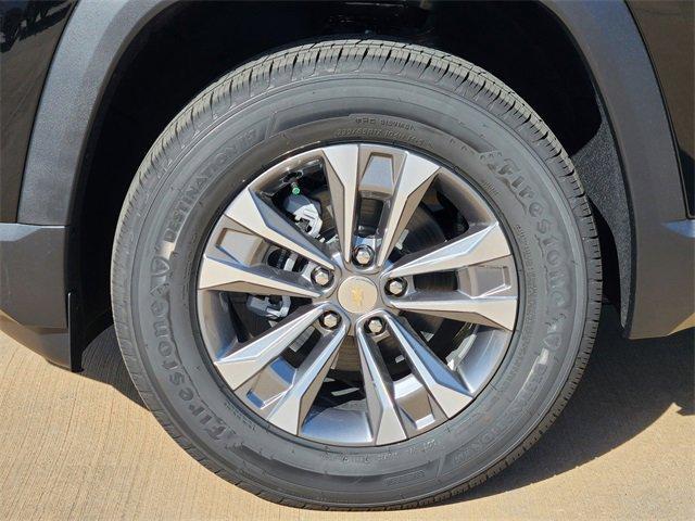 new 2026 Chevrolet Equinox car, priced at $32,990