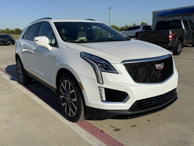 used 2024 Cadillac XT5 car, priced at $41,900