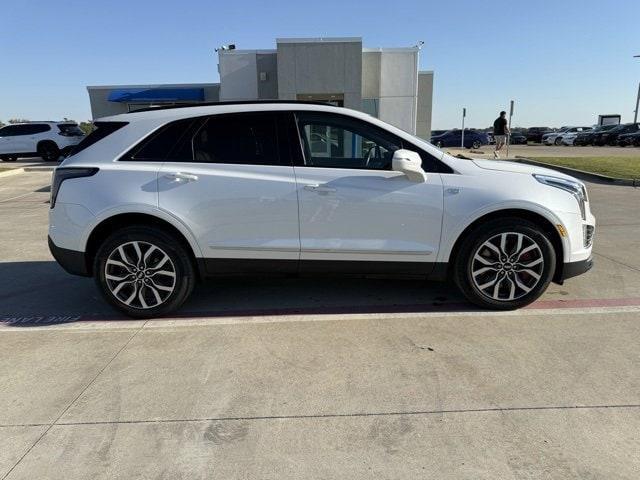 used 2024 Cadillac XT5 car, priced at $41,900