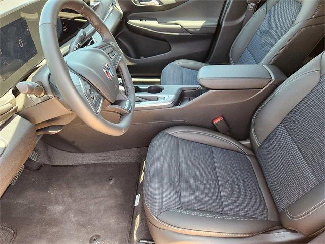 new 2025 Buick Envista car, priced at $26,275