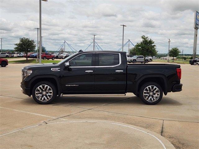 new 2025 GMC Sierra 1500 car, priced at $67,395