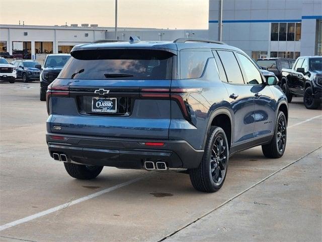 new 2025 Chevrolet Traverse car, priced at $49,715