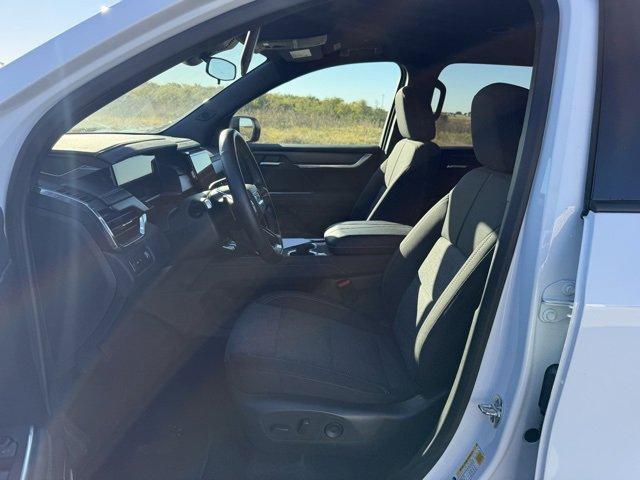 used 2025 GMC Acadia car, priced at $33,600