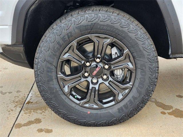 new 2025 GMC Canyon car, priced at $41,055
