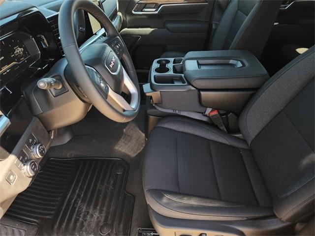 new 2025 GMC Sierra 1500 car, priced at $46,185