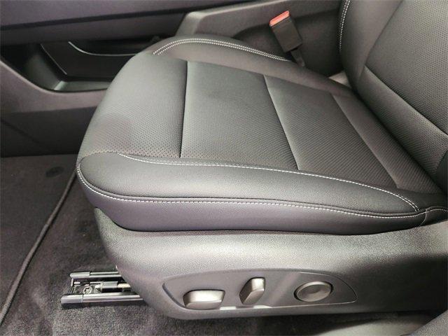 new 2025 Chevrolet Traverse car, priced at $49,125