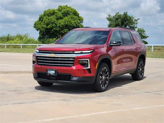 new 2025 Chevrolet Traverse car, priced at $49,125
