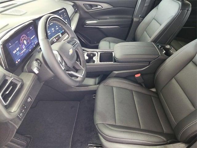 new 2025 Chevrolet Traverse car, priced at $49,125