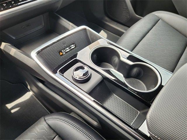 new 2026 Chevrolet Equinox car, priced at $32,645