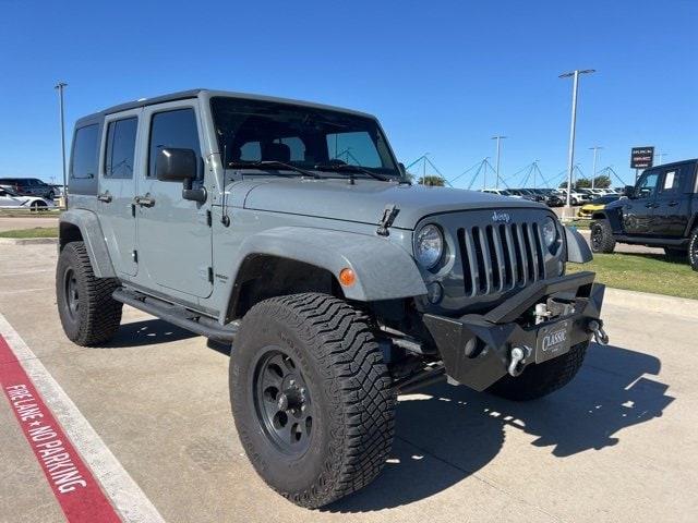 used 2015 Jeep Wrangler Unlimited car, priced at $17,500