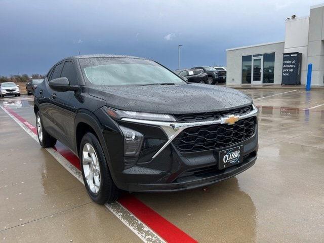 used 2024 Chevrolet Trax car, priced at $20,500