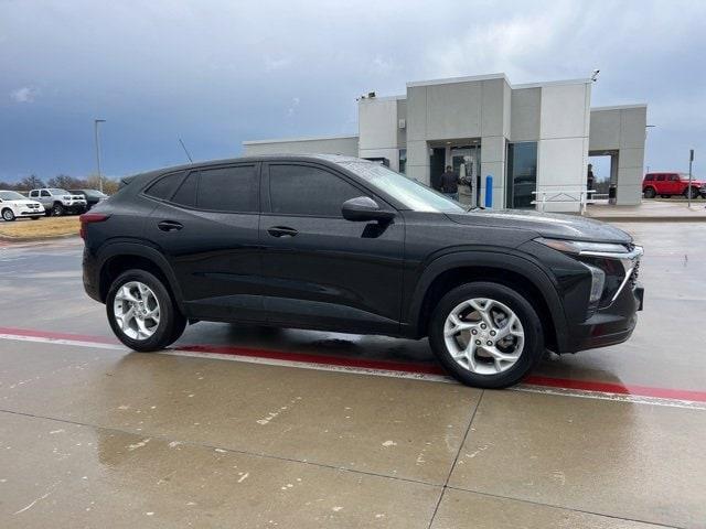 used 2024 Chevrolet Trax car, priced at $20,500