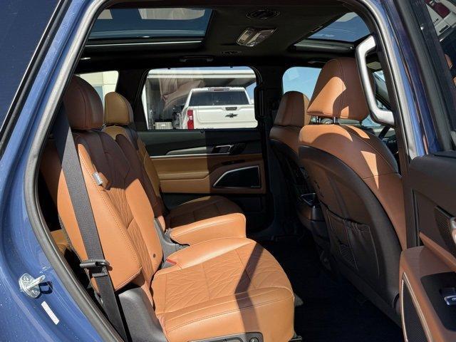 used 2024 Kia Telluride car, priced at $40,700