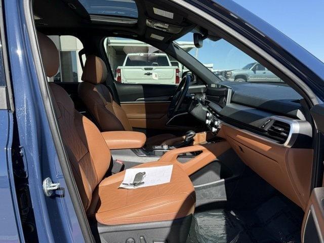 used 2024 Kia Telluride car, priced at $40,700