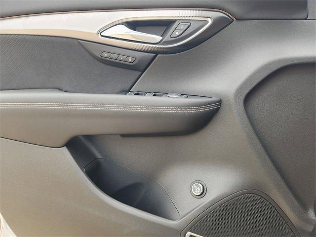new 2025 Buick Envision car, priced at $38,735