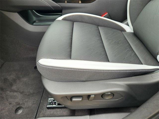 new 2025 Buick Envision car, priced at $38,735