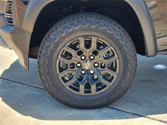new 2025 Chevrolet Colorado car, priced at $39,020