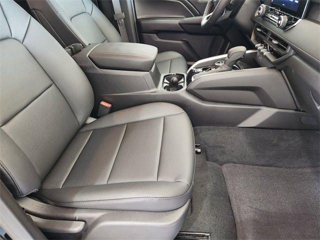 new 2025 Chevrolet Colorado car, priced at $39,020