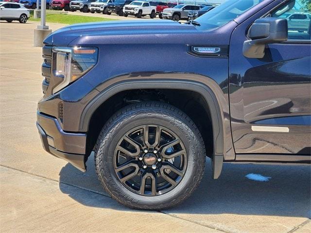 new 2025 GMC Sierra 1500 car, priced at $50,760