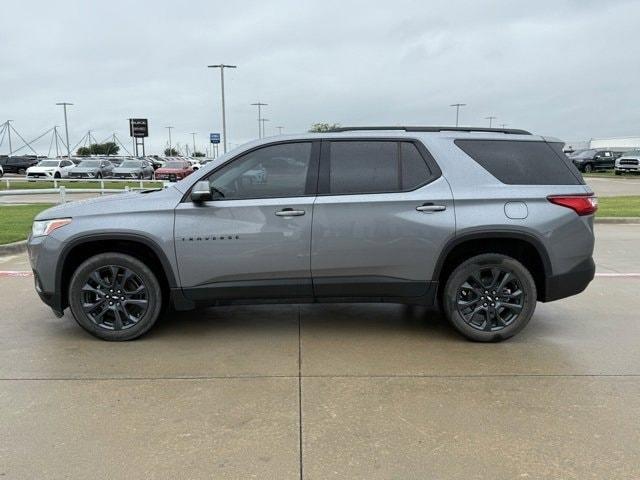 used 2021 Chevrolet Traverse car, priced at $28,300