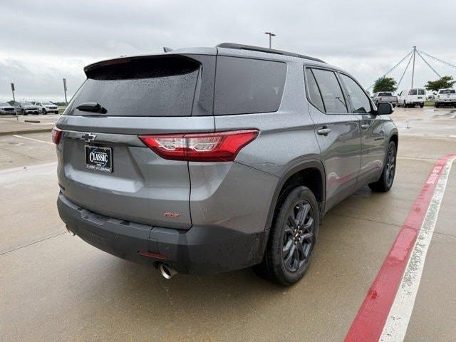 used 2021 Chevrolet Traverse car, priced at $28,300